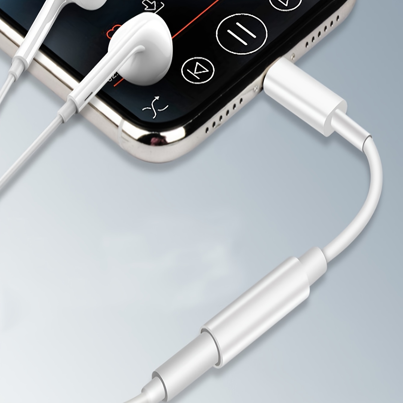 does iphone se 2020 come with headphone adapter