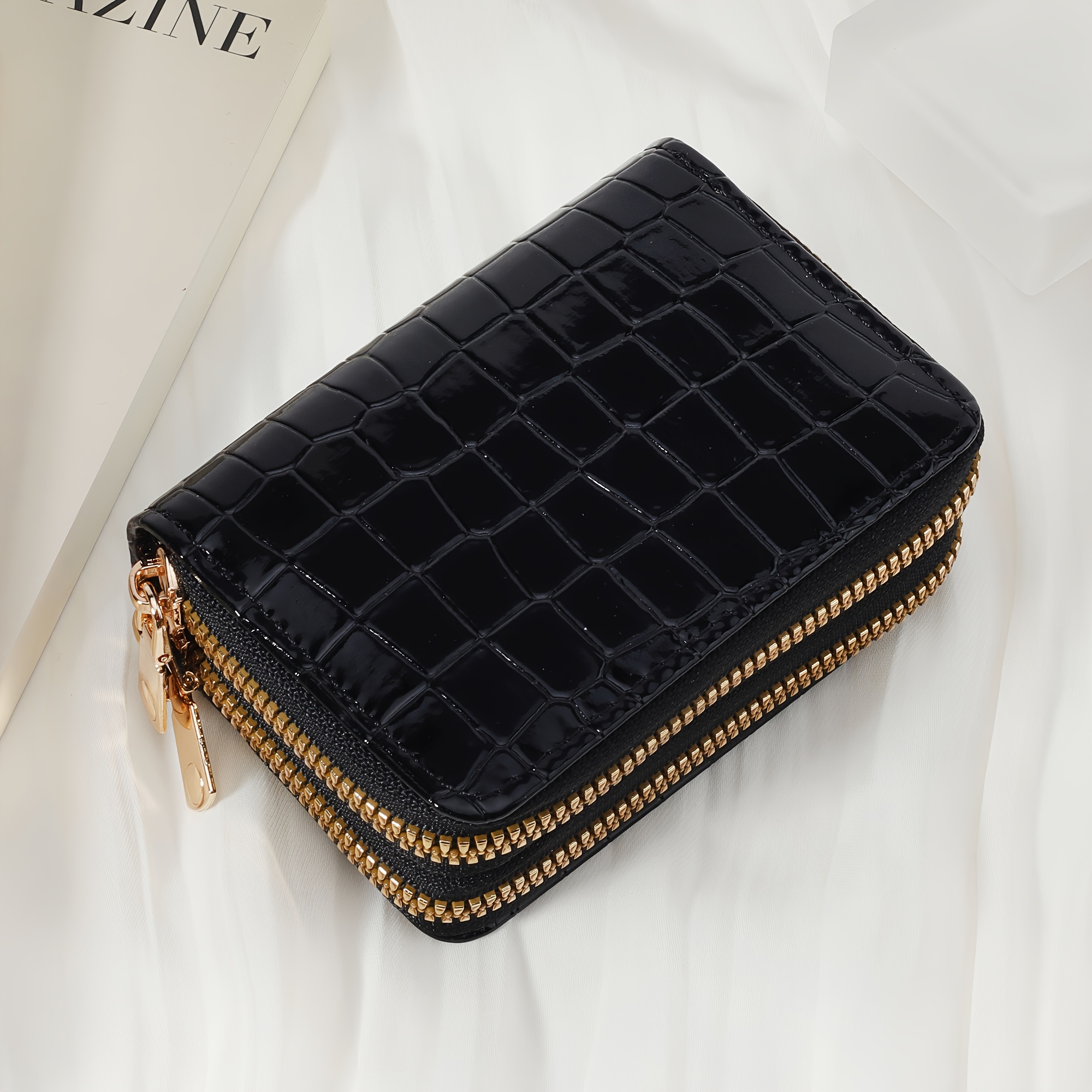 Trendy Women's Compact Wallet For Credit Cards, Featuring A Mini Solid , High- Zipper Card Holder, Versatile 0 Wallet, And Multifunctional Handbag Clutch