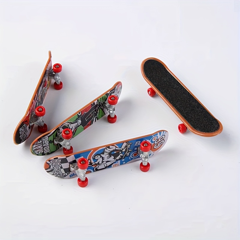 Mini Skateboard Doigt,6 Pièces Planche à Roulettes de Doigt,Skateboard à  Doigts,Skateboarding Jouets,Mini Skate,Mini Jouet à Doigts,Mini Jouet de