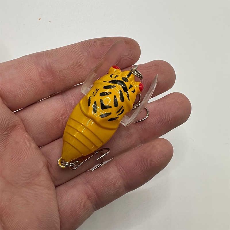 Topwater Artificial Spinner Bait Lure Ladybug, Cicada, Bug, And Follicle  Design 3.8cm/4.1g Ideal For Bass Fishing P230525 From Mengyang10, $1.54