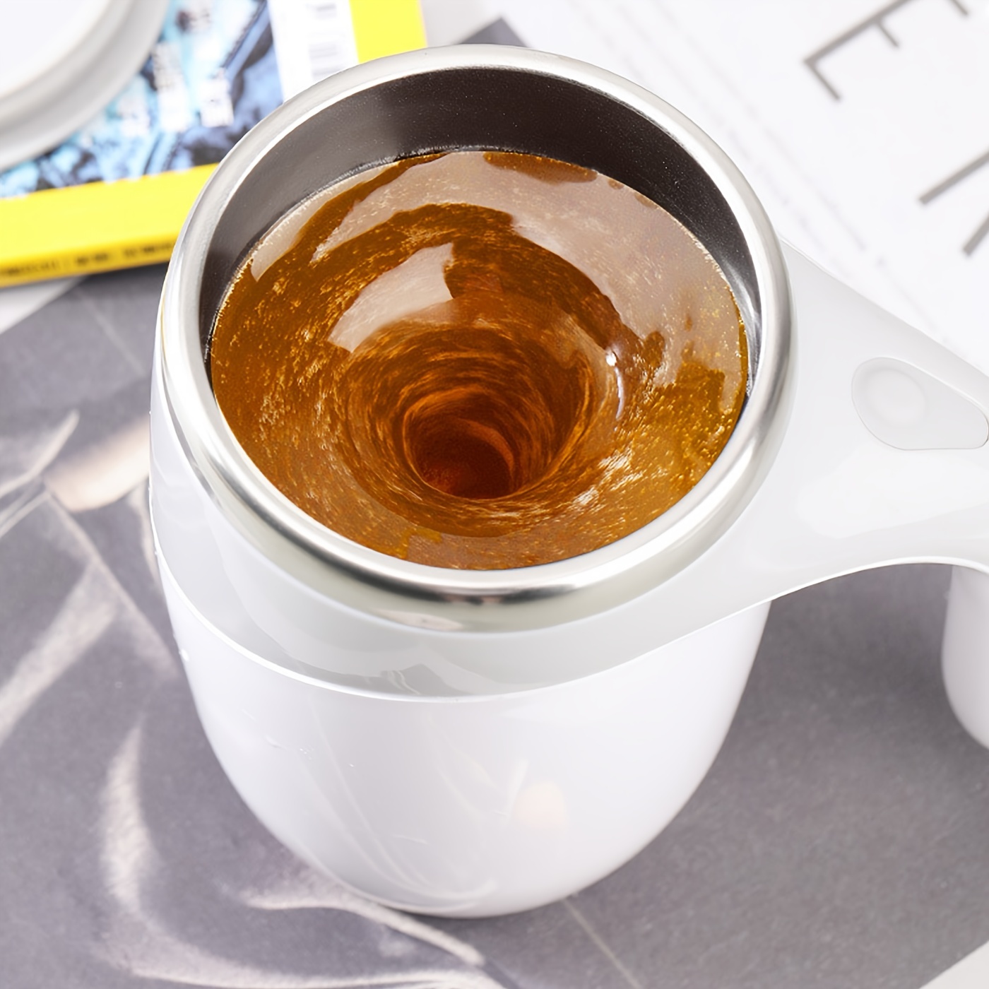 Automatic Magnetic Stirring Mug From Future 