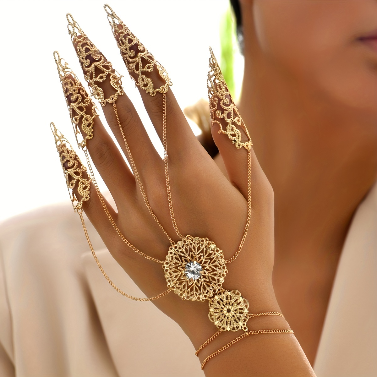 Fashionable Exaggerated Punk Gothic Finger Bracelets Set