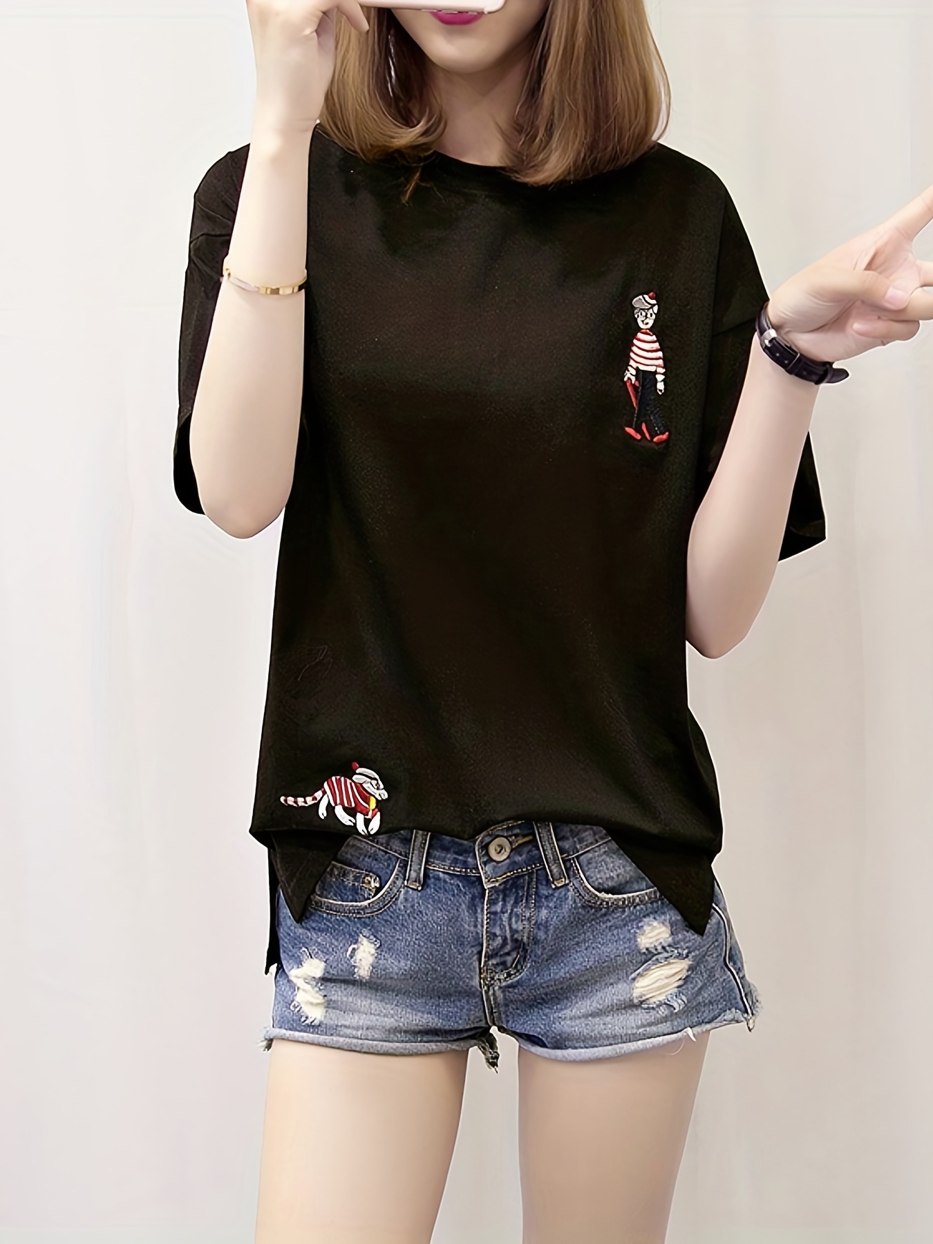 Anime Embroidery T-shirt, Casual Crew Neck Drop Shoulder Short Sleeve offers T-shirt, W