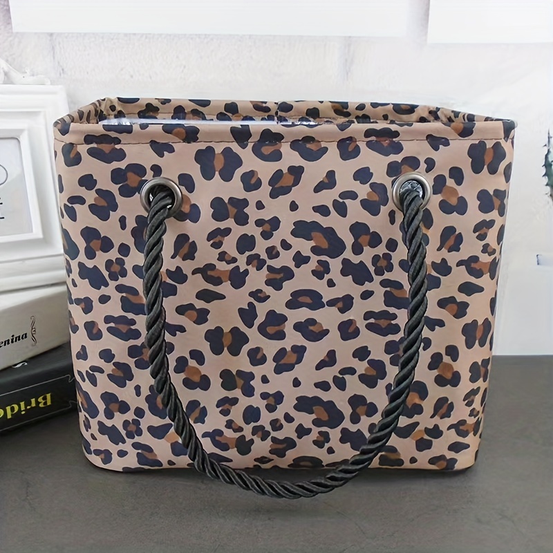 

Leopard Print Hand-held Toiletry Bag Fashion Thickened Large Capacity Storage Bag