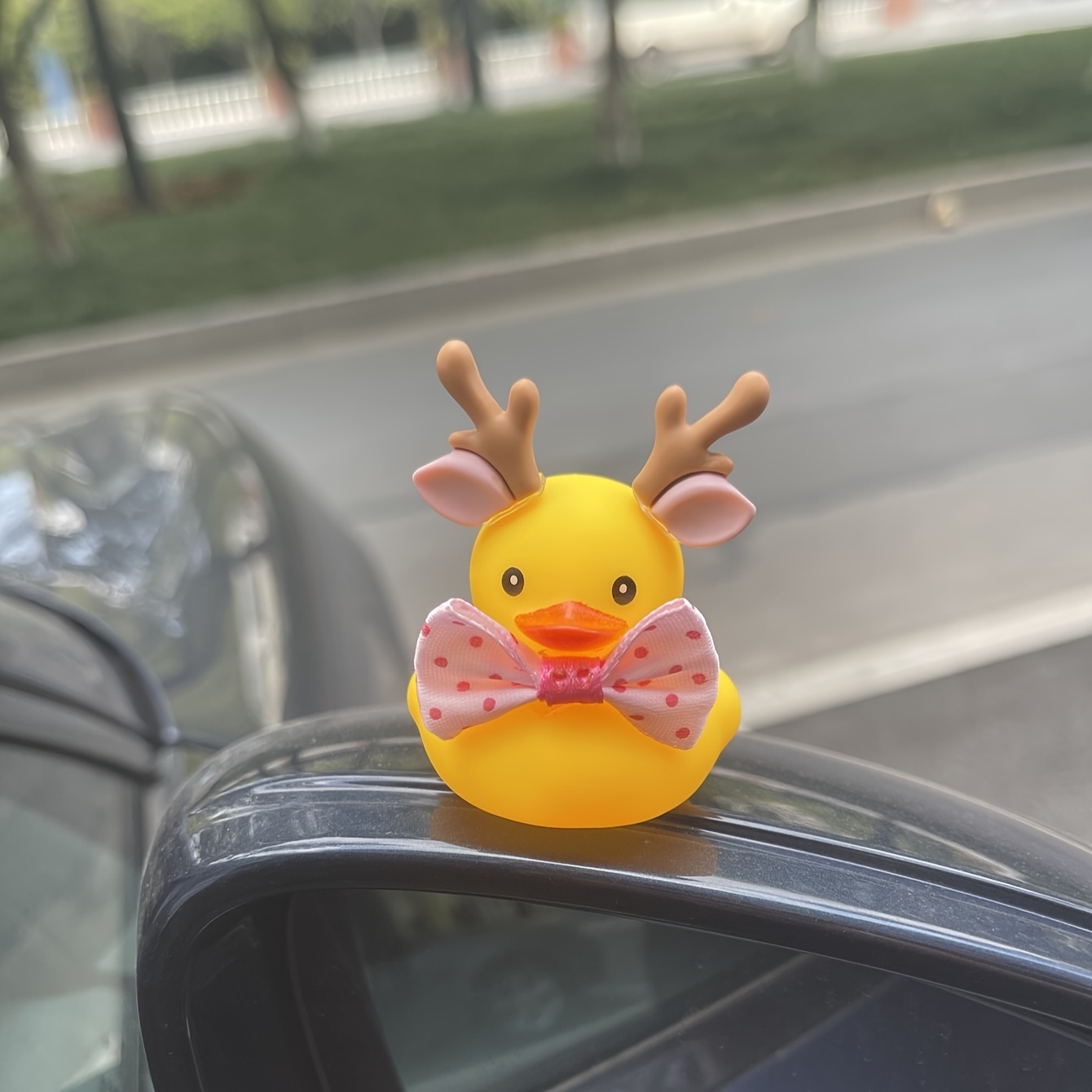 Mini Gelbe Ente Cartoon Figuren Auto Dekoration Harz Handwerk Puderblau  Einhorn Tisch Schaukel Spielzeug Zuhause Geschenk Von 3,1 €