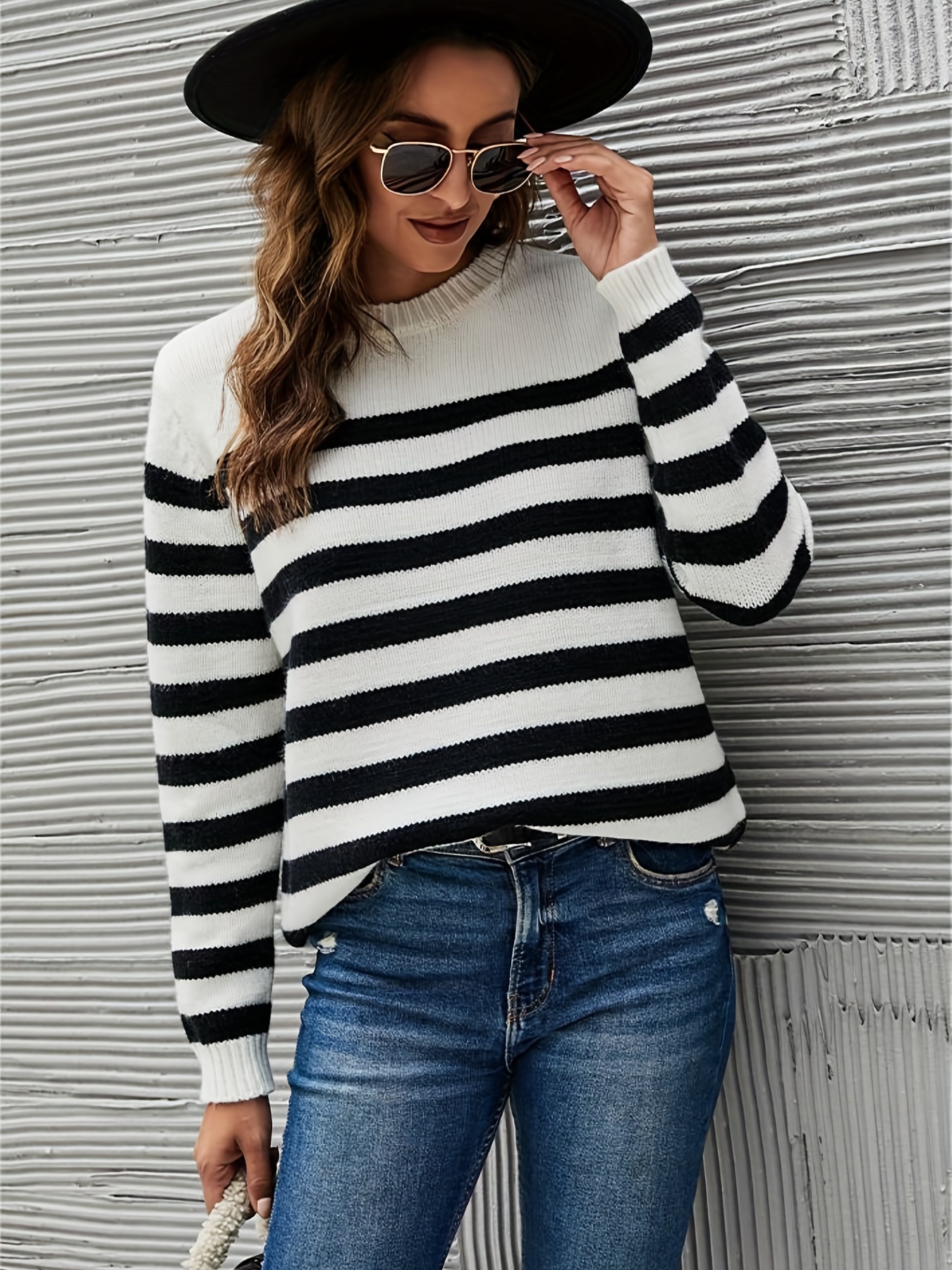 Women's Striped sweater Keep warm in autumn and winter Long Sleeve Casual  Pullover Loose Jumper Sweaters, Black, Small : : Clothing, Shoes &  Accessories