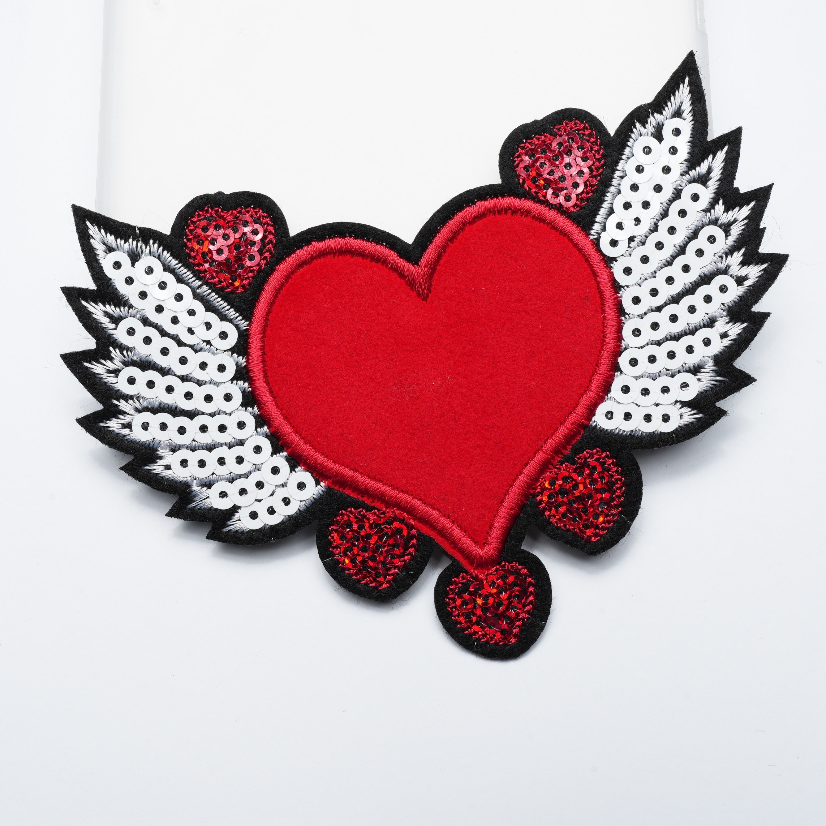 PATCH RICAMO TOPPA DISNEY FILM Emblem Heart Art Collection Mod. 3 EUR 9,90  - PicClick IT