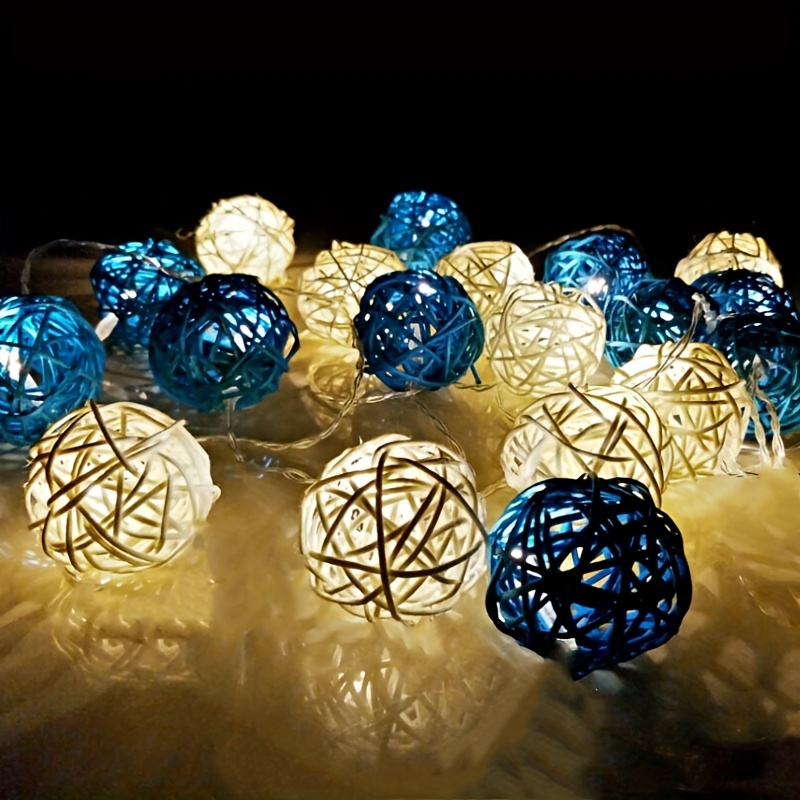 

1pc 2 Meters 20 Lights Blue White Rattan Ball String Lights, Holiday, Christmas, Thanksgiving Christmas, Wedding, Party Rope Lights, Battery Operated Outdoor Decorative Lights
