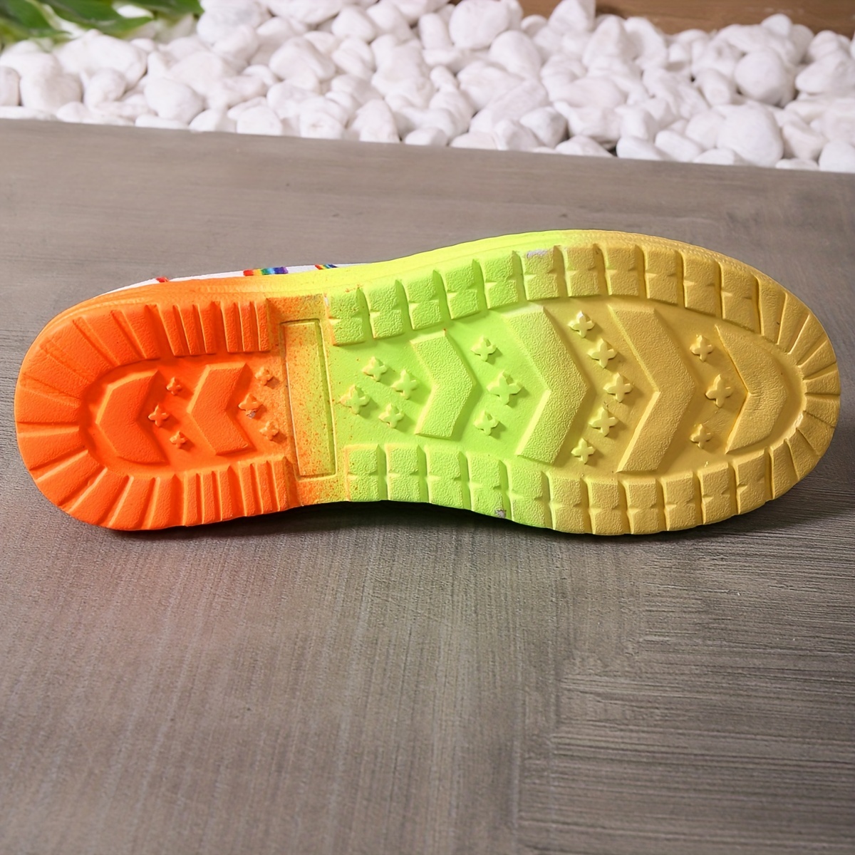 Rainbow Print Canvas Outdoor Shoes Lightweight Sneakers