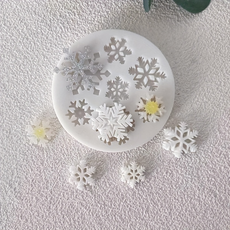 Large Disney Frozen Snowflake Silicone Cake/ Baking Mould. Jelly Or Cake  Mould.
