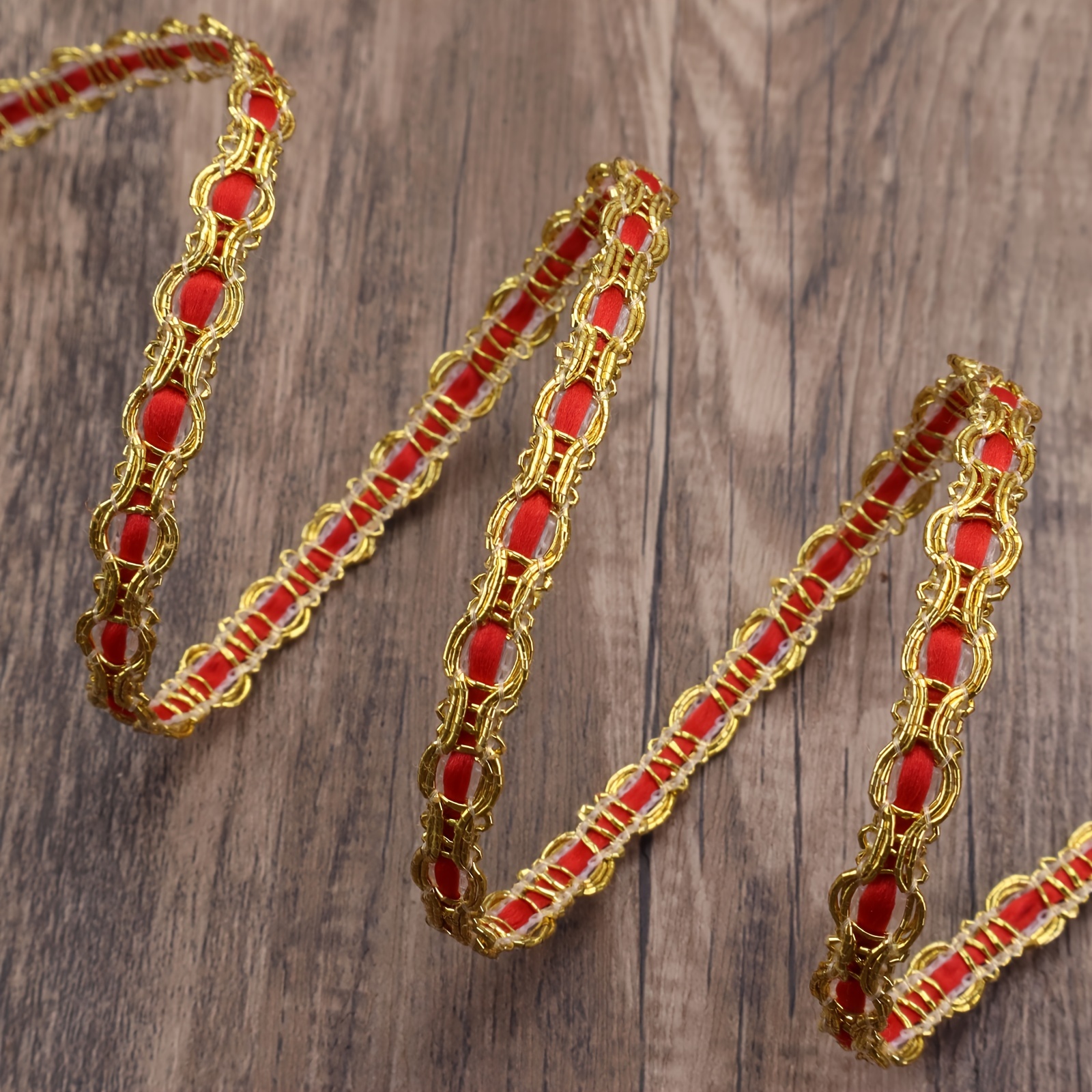 Image of Of Retro Metallic Braid Lace Trim Suitable For Sewing Costumes, Home Decoration, And Crafts