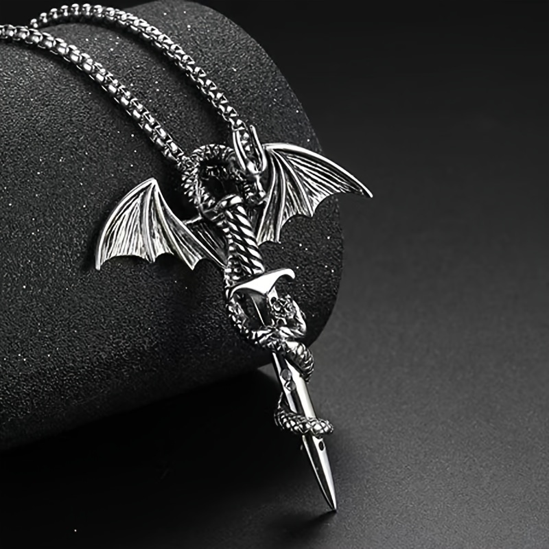 

1pc Domineering Flying Necklace For Men And Women