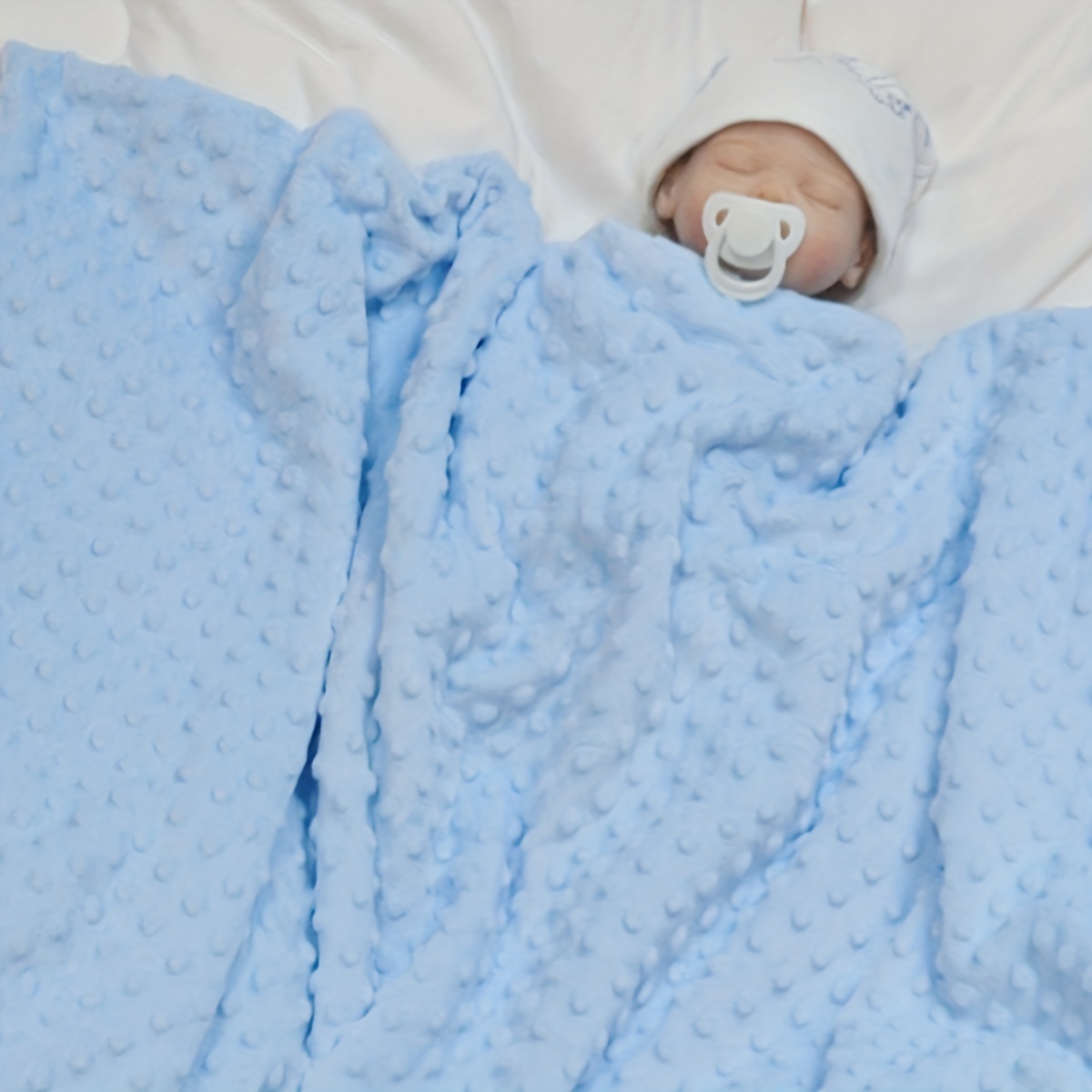 Adorable Baby Sky Soft Skin-Friendly Beanie Blanket