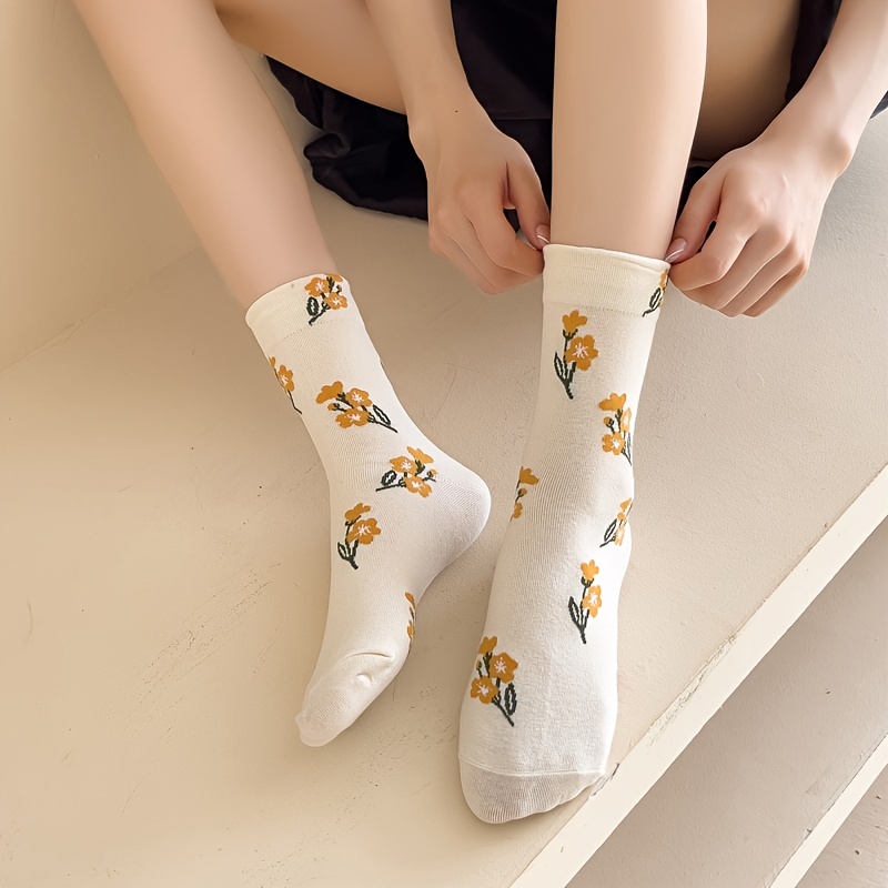 Pack of 4 Floral Pattern Socks