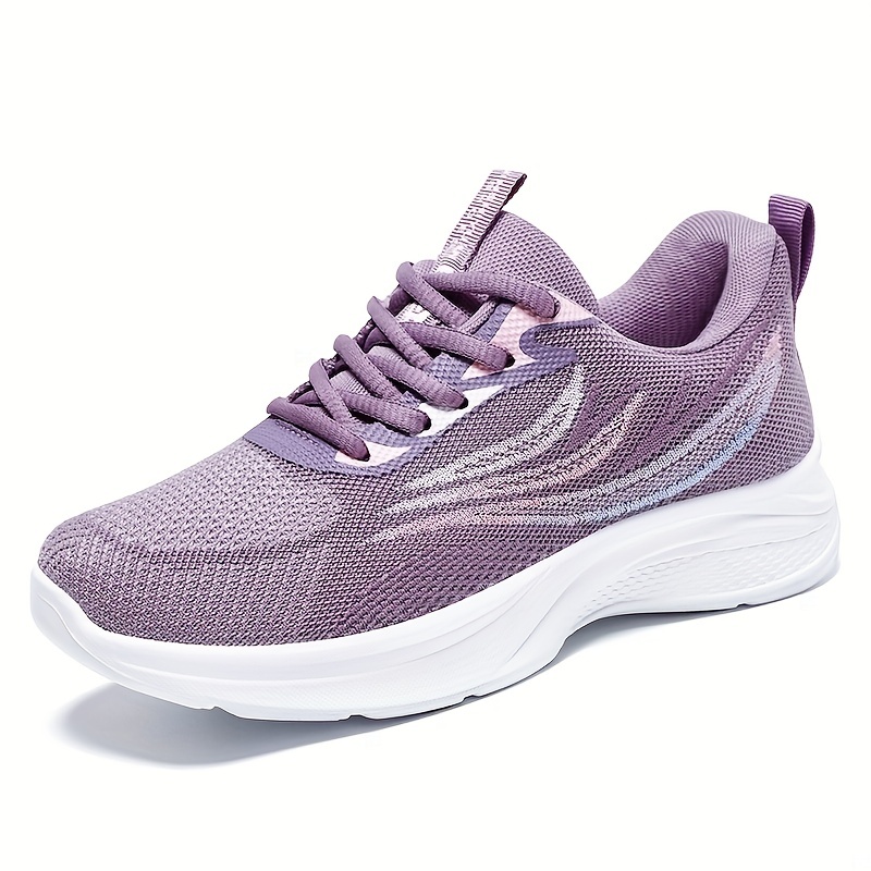 Sports shoes hot sale under 600