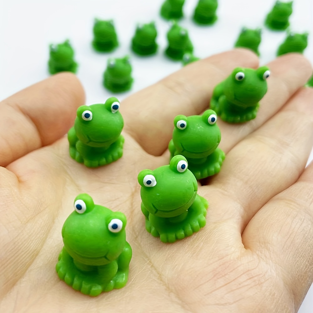  100/200PCS Resin Mini Frogs Figurines, Green Frog Miniature  Figurines, Micro Frogs Figurines, Tiny Cute Frog Figurines, Miniature Moss  Landscape Frog for Garden Home Decor (100PC) : Patio, Lawn & Garden