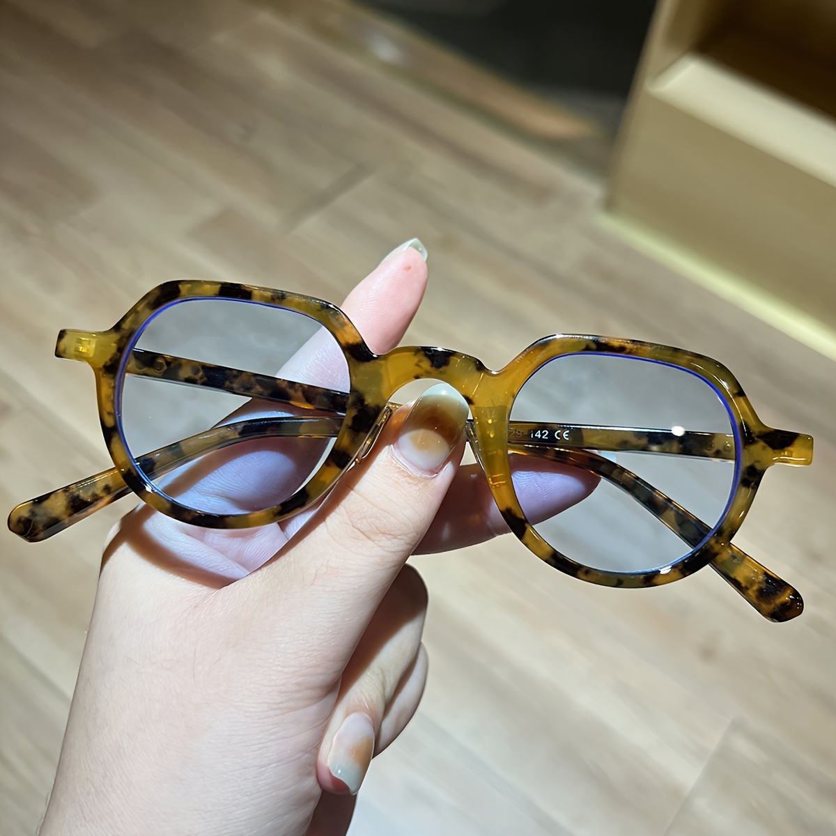 Cute vintage sale sunglasses