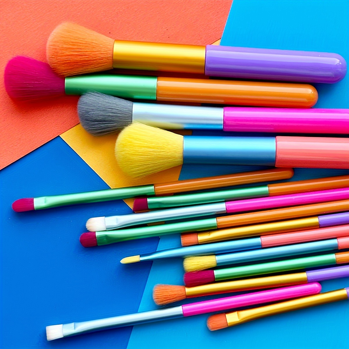 

15pcs/set Colorful Makeup Brushes For Beginners Including Eyeshadow Brush, Highlighter Brush, Powder Brush, Multi-function Brush, Rainbow-colored, Soft Fluffy Bristles