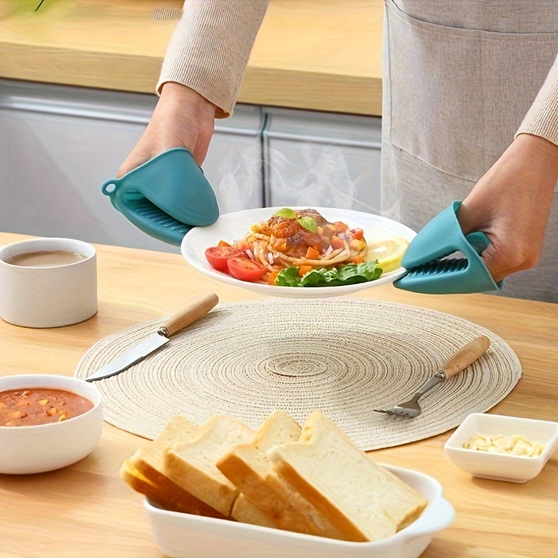 2pcs/1set Baking Oven Microwave Oven Insulation Gloves, High Temperature  Resistant Non-slip Silicone Insulation Clips