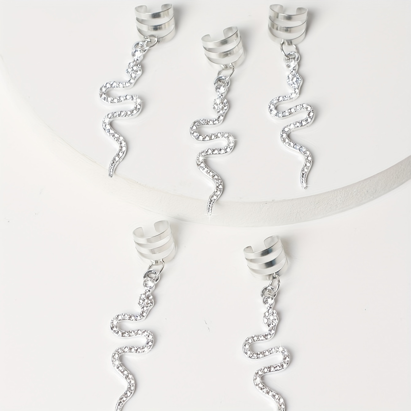 Image of Elegant And Stylish Hair Accessory For Women With 5 Pieces Of Water Drill Snake-shaped Braided Hair Rings