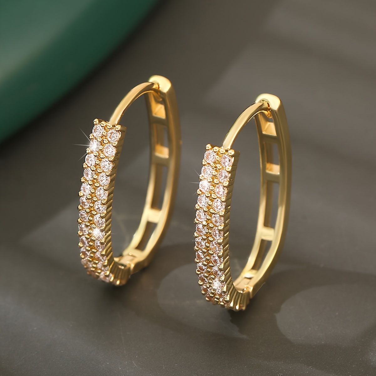 

Delicate Oval Shaped Hoop Earrings Copper Jewelry Embellished With Sparkling Zircon Luxury Elegant Style Female Gift