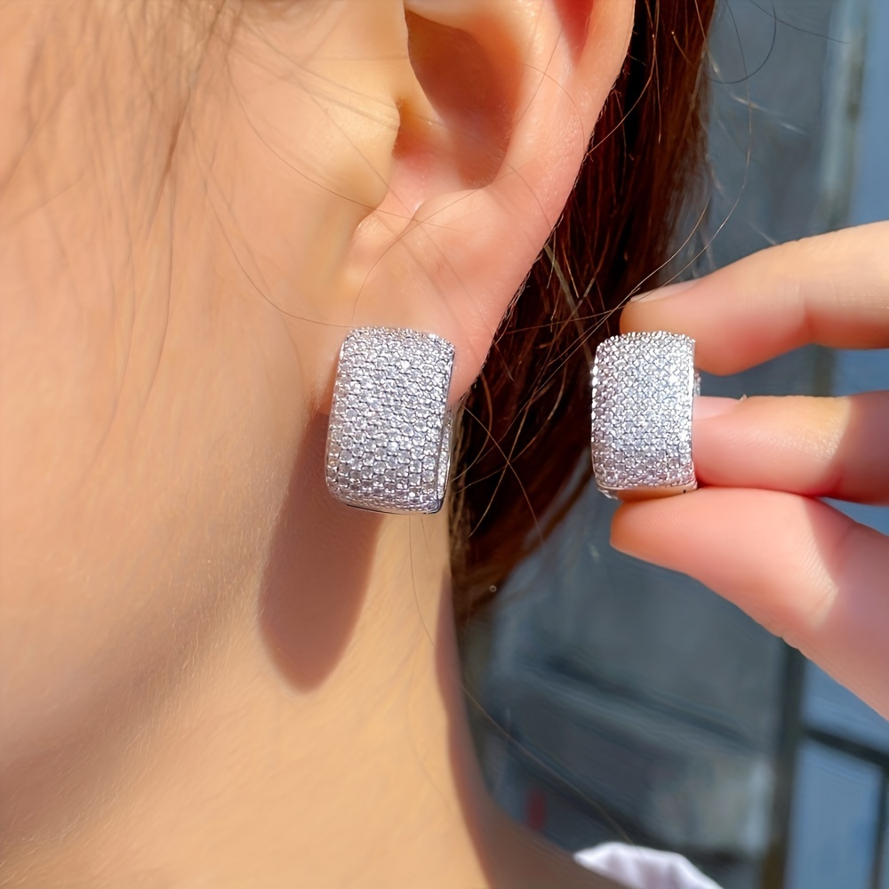 

1pair Exquisite Sparking Hoop Earrings Full Of Zircon Bling Bling Elegant Style Hoop Earrings Jewelry For Women Party Dating Ear Accessories