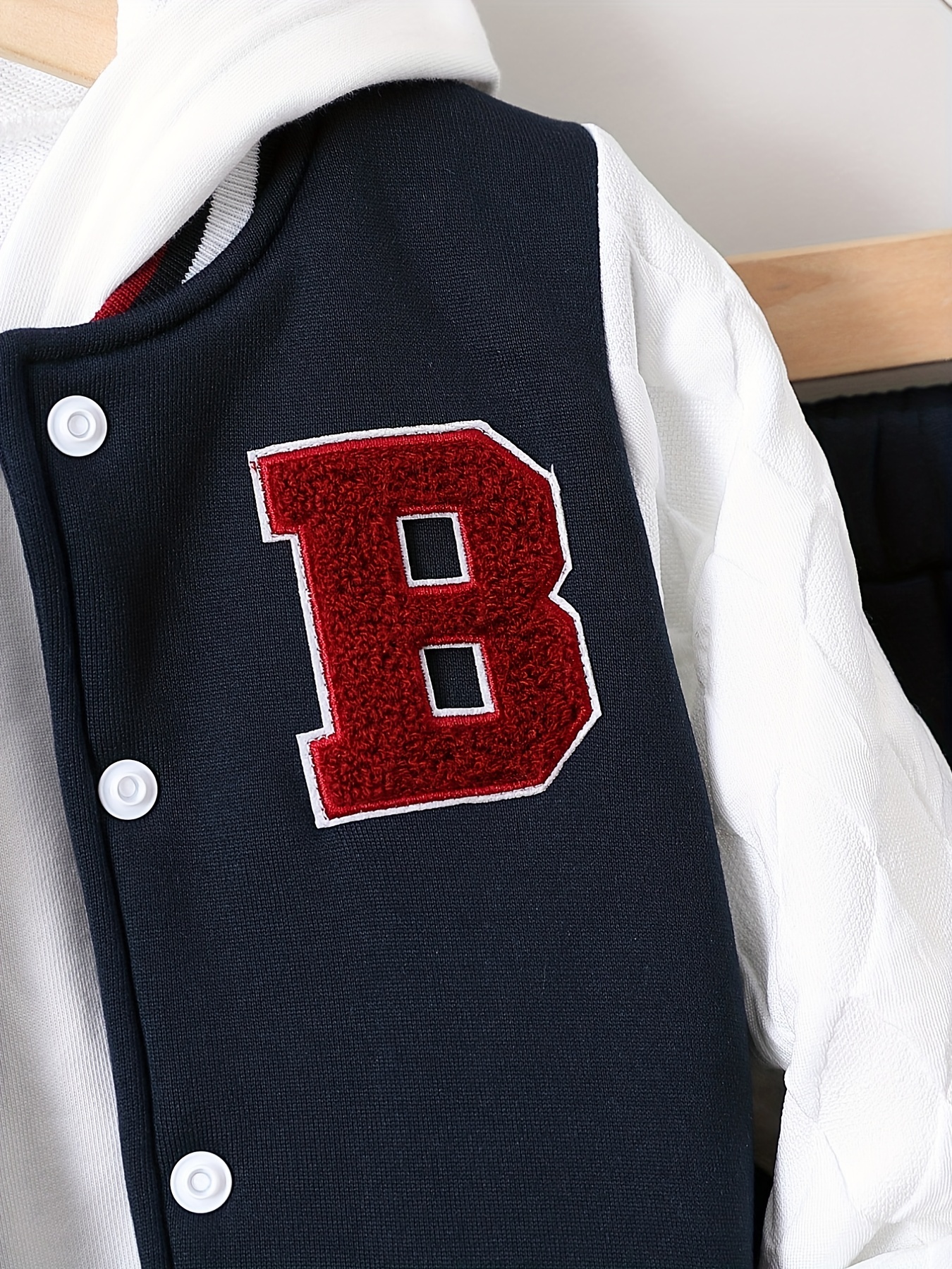 Temu 2pcs Boy's Varsity Jacket Outfit, Zipper Bomber Jacket & Sweatpants Set, Letter Patched Long Sleeve Coat, Kid's Clothes for Spring Fall, Christmas