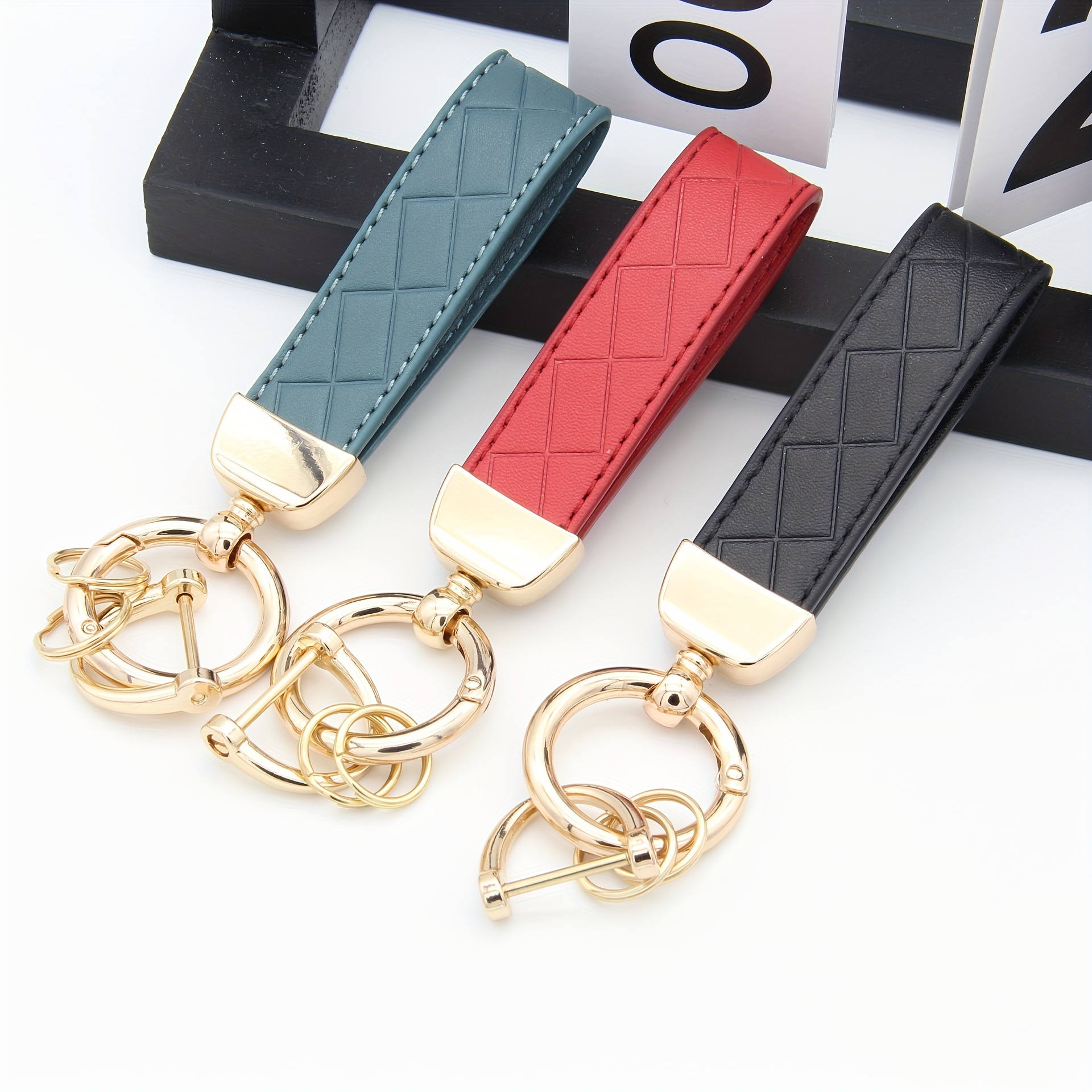 R. Leather Car Keychain Gold/Silver Metal Key Chain Ring /Anti-Lost Number  Plate Keyring for Gold/Silver Edge Car Key Case Cover - AliExpress