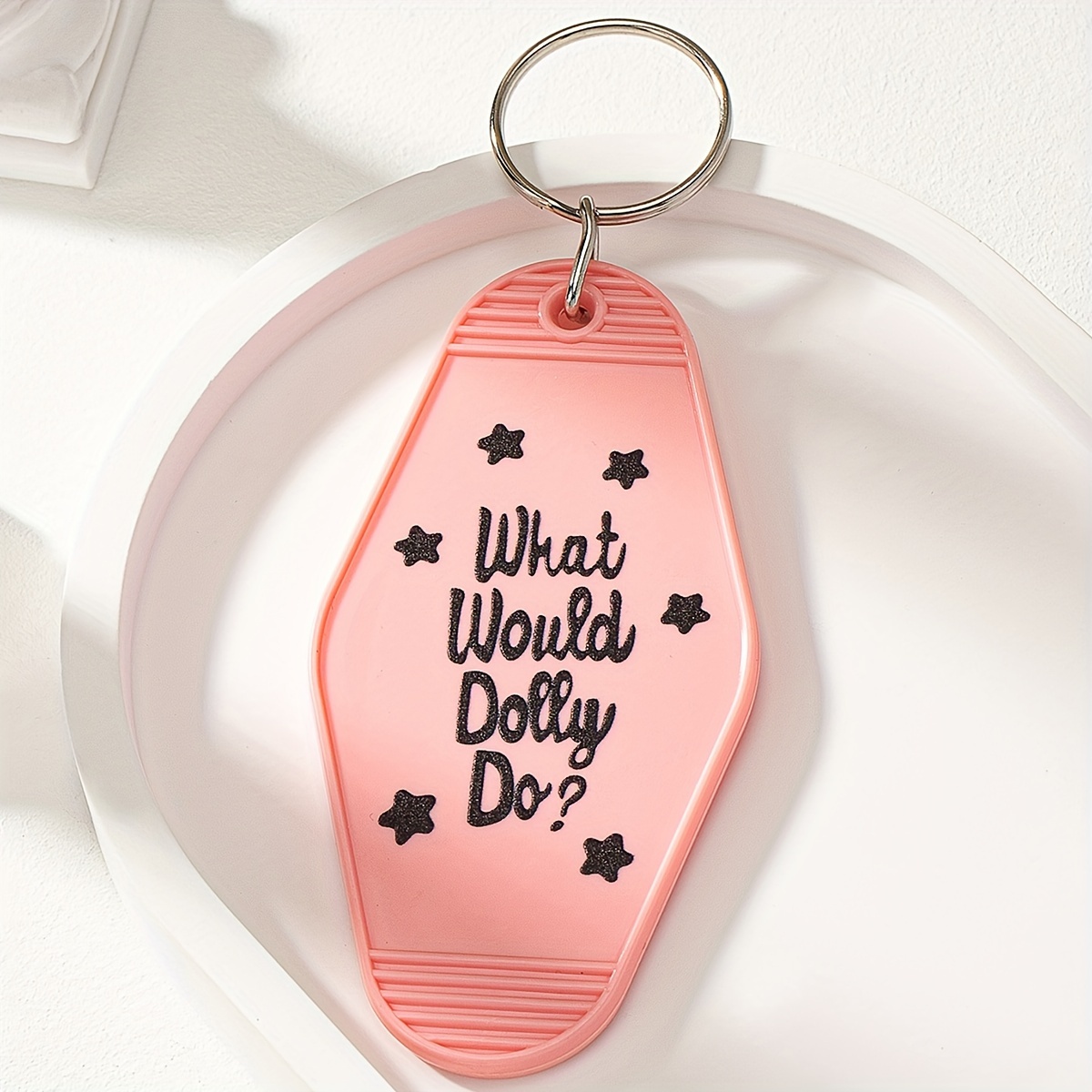 

What Would Dolly Do Motel Hotel Keychain Y2k Pink Acrylic Key Tag Backpack Purse Suitcase Luggage Tag Charm Friends Gift 2d Flat