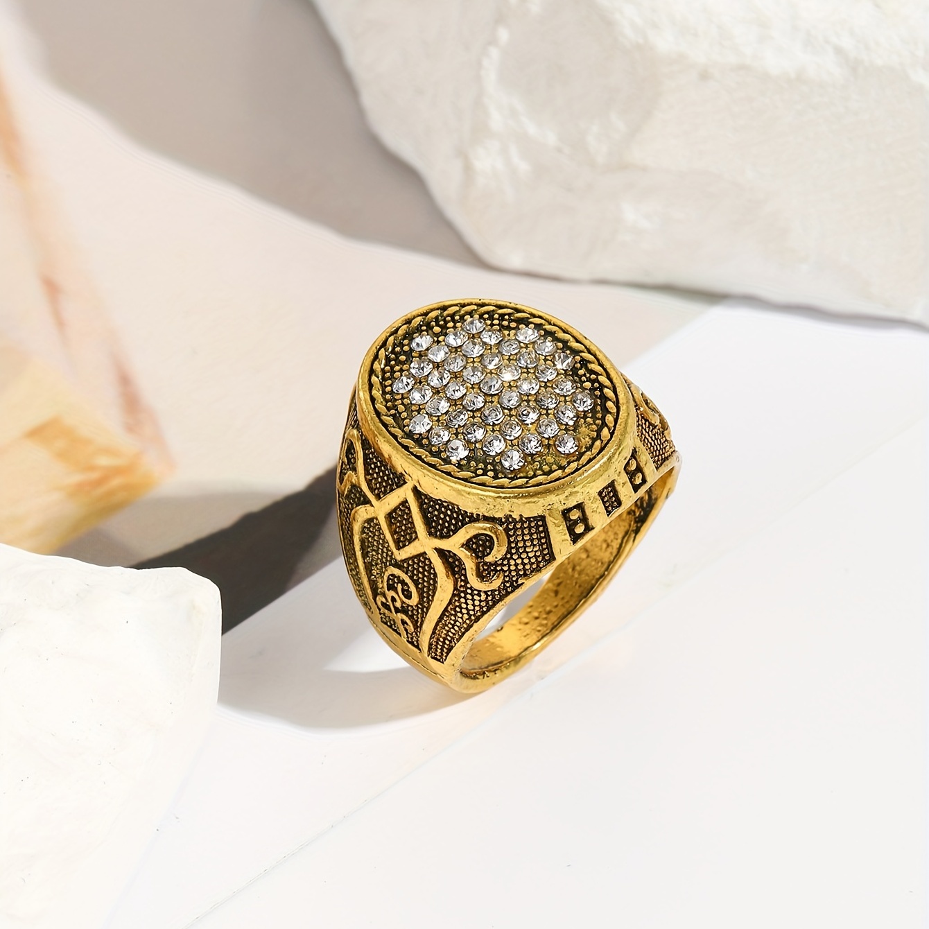 Retro Domineering Rhinestone Men's Ring, Punk Style
