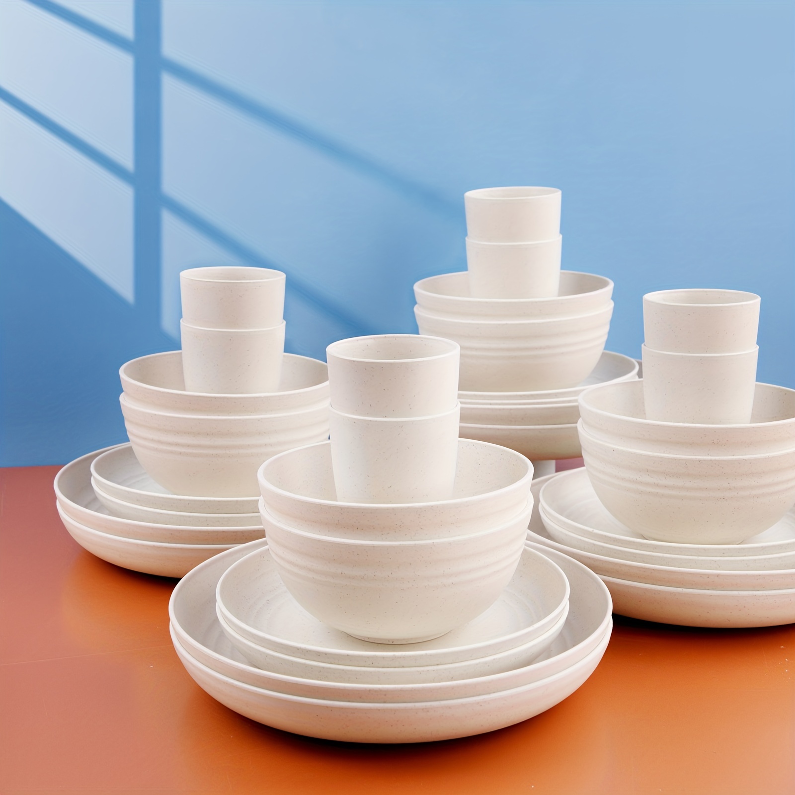Assiettes plates en plastique réutilisables sans BPA passent au  lave-vaisselle au micro-ondes pour toutes les occasions, barbecues, voyages  et événements (lot de 12 multicolores) 