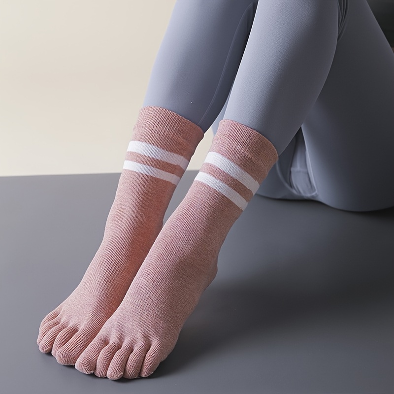 Calcetines de algodón de Yoga para mujer, medias de silicona