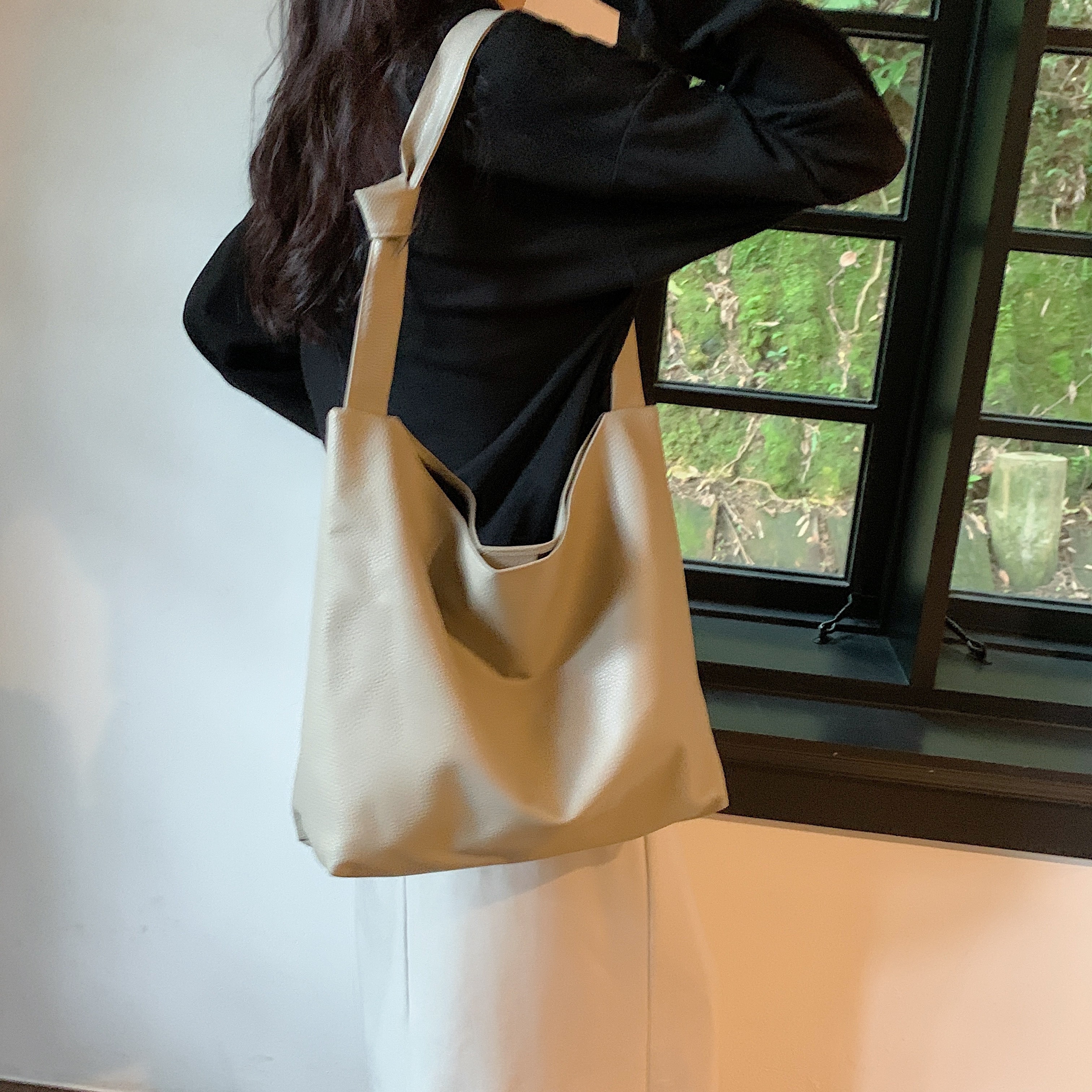 Women's Minimal Soft Leather Shoulder Bag Single Strap Hobo Tote Bag