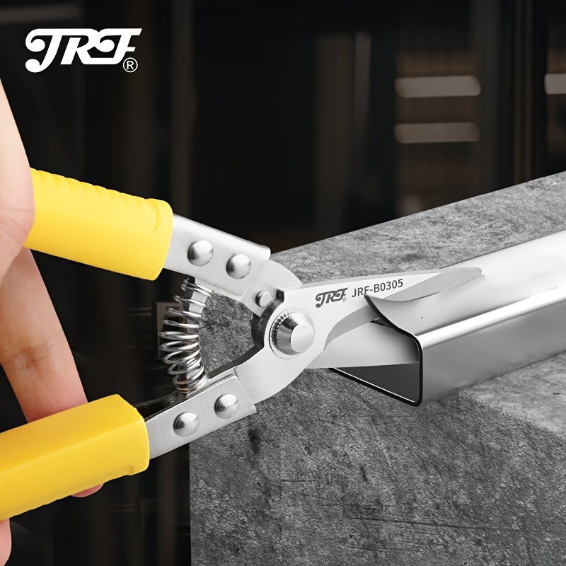 Metal cutting scissors Stock Photo by ©reflex_safak 49370221