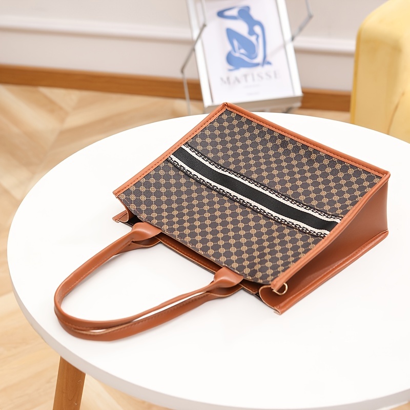 Women's Geometric Pattern Crossbody Bag Large Capacity Mobile Phone Handbag