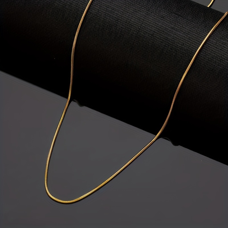 Easy And Fashionable Golden Round Snake Chain Necklace For Ladies