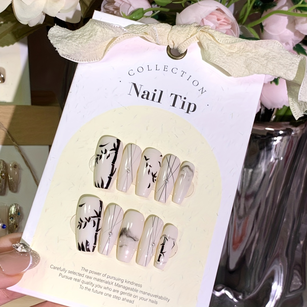 Allereya Press On Nails – Schwarz Matt, Kurze Quadratische Acrylnägel, 24 Stück, Für Party & Cosplay
