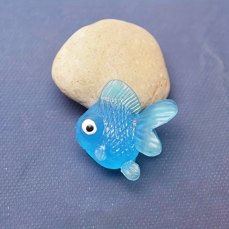 Goldfish Slime Bowl - Blue Slime with Mini Fish Figurine - Cute Pet pu