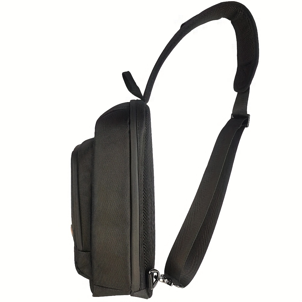 Waterproof shoulder outlet sling bag