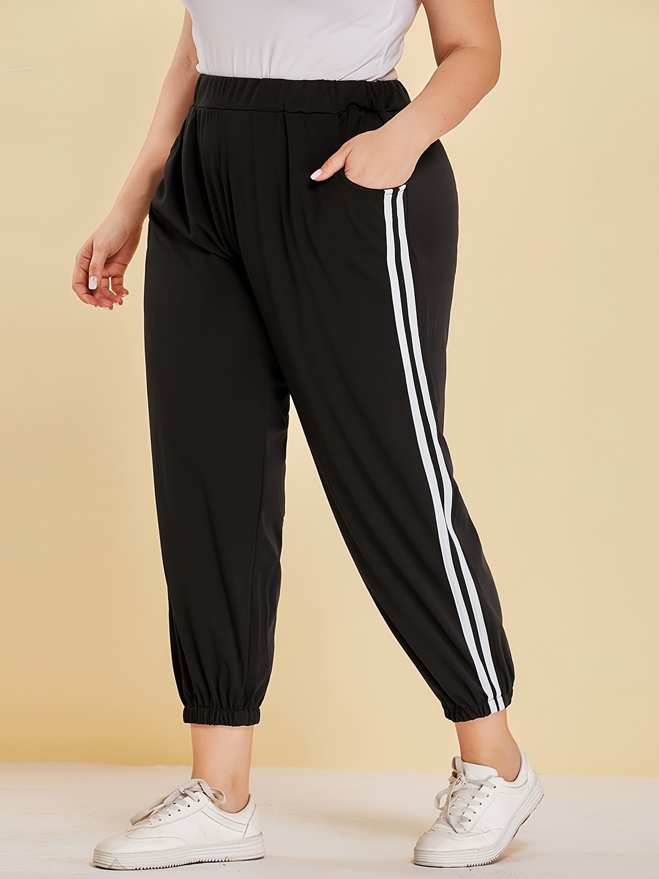 LANBAOSI 2 Pack Women Jogger Pants High Waisted Sweatpants with Pockets  Female Tapered Casual Lounge Pants Loose Track Cuff Leggings Size X-Large 