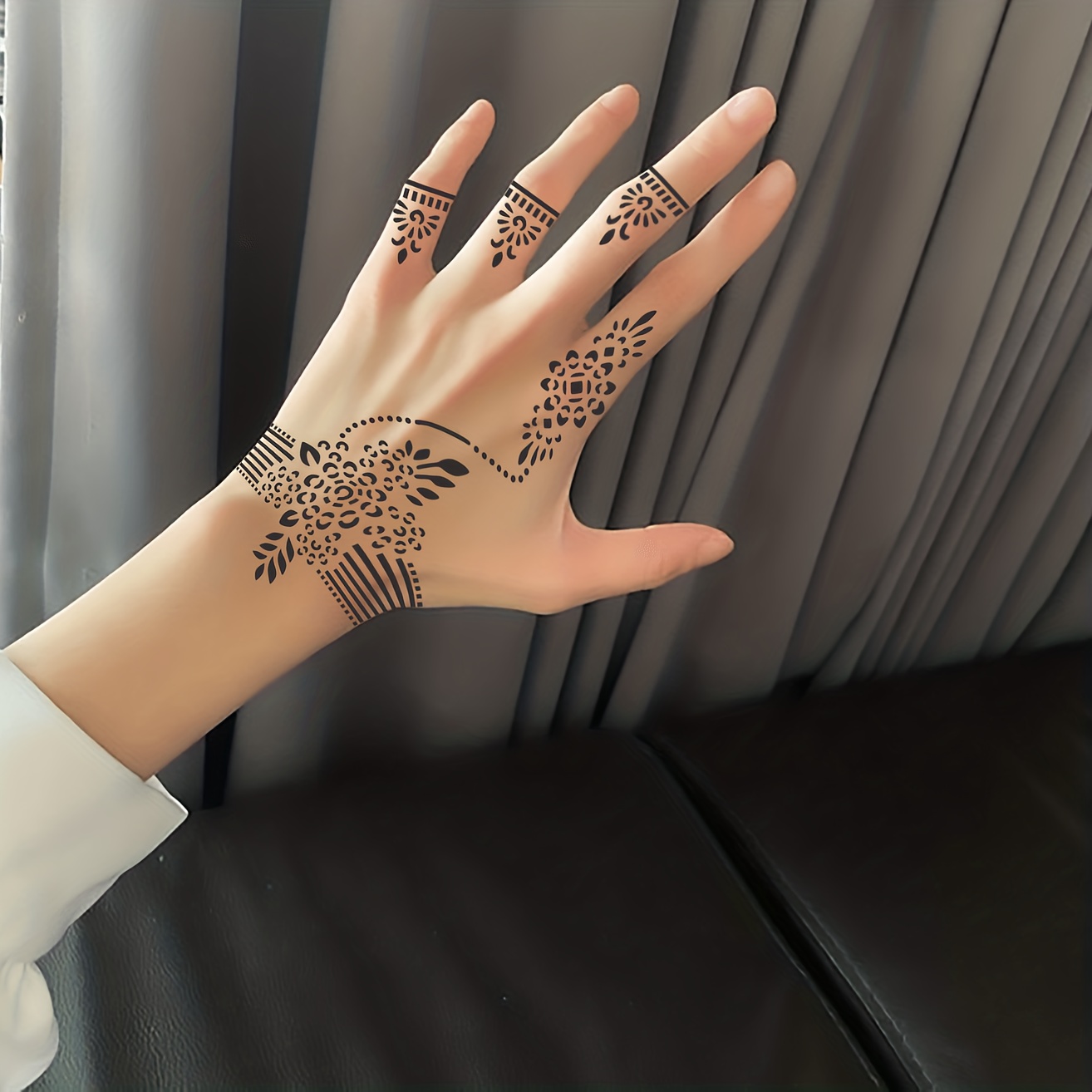 4pcs/set Reusable Hand Flower Pattern Tattoo Stencils With Hollow