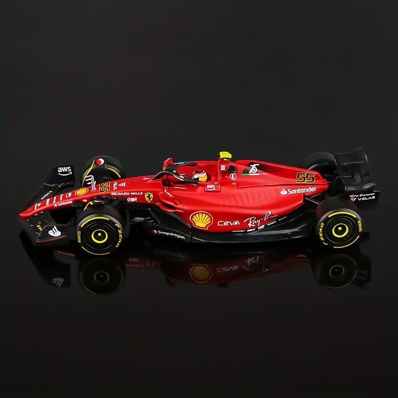 Bburago Formula 1 Ferrari F1-75 SAINZ with Helmet 1:18 Scale Collectible  Race Car