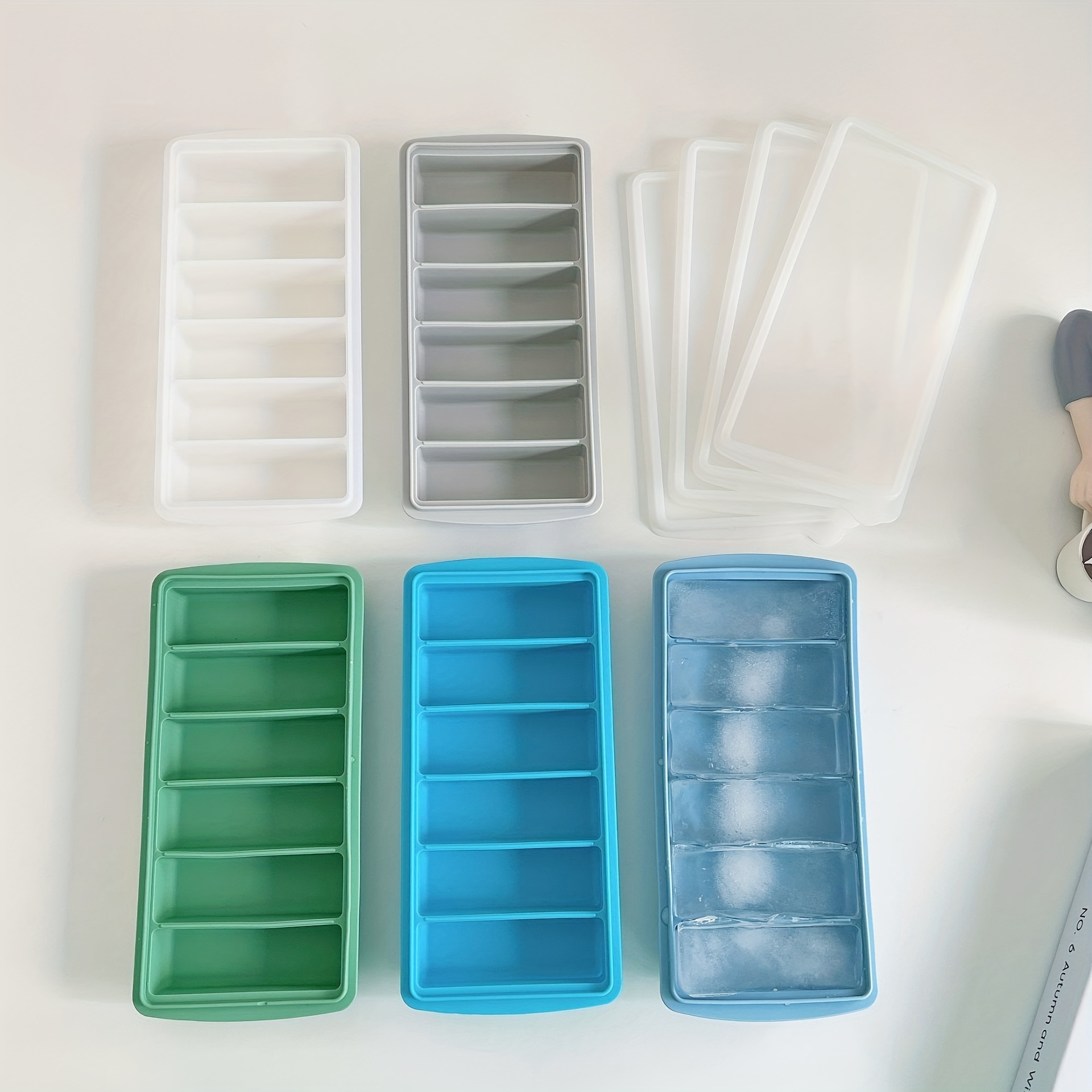 Silicone Ice Cube Tray with Lid Long Strip 9 Grid Cylindrical Ice
