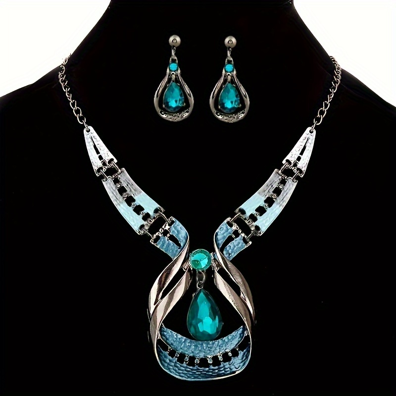 

Glitter Water Drop Shape Shiny Faux Gemstone Elegant Pendant Necklace & Stud Earrings Jewelry Set