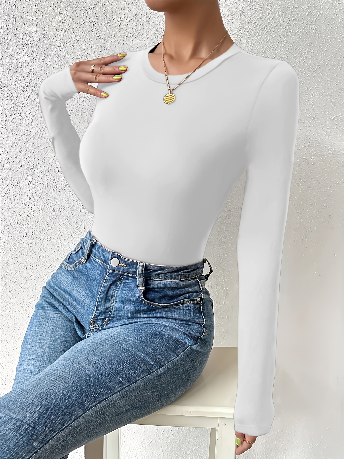 Off-Shoulder Solid Color Long Sleeve Tight Tee Slim Fit Going Out Crop Tops  Casual Shirt Womens Tops Basic Streetwear, Black, Large : :  Clothing, Shoes & Accessories