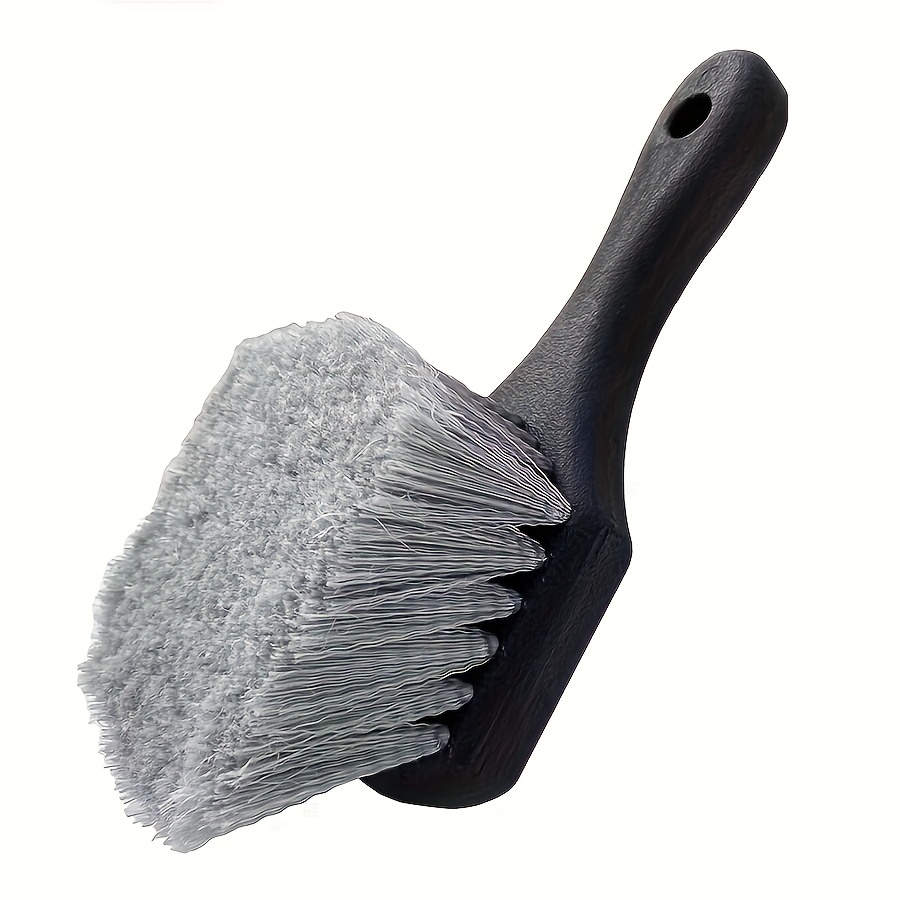 Is That The New 1pc Car Cleaning Brush ??
