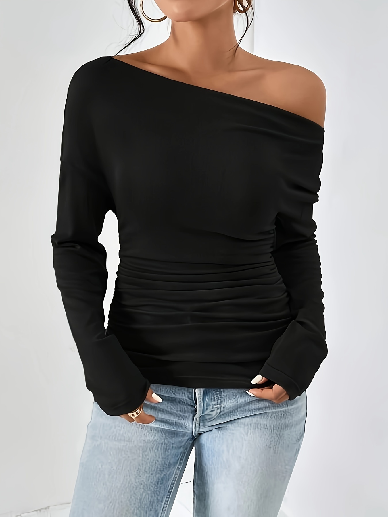 Off the shoulder outlet white collar shirt