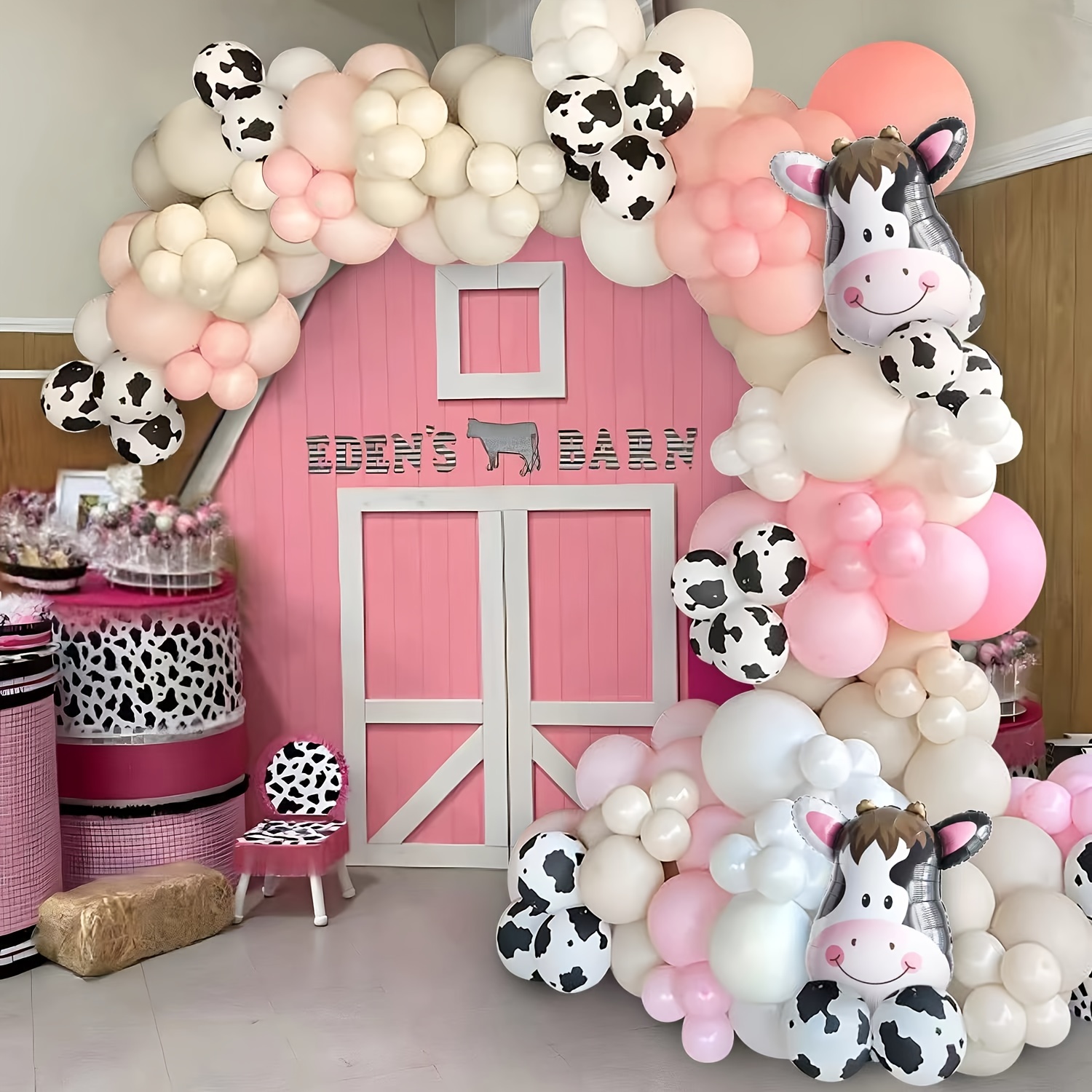 Fête du Mercredi Addams, Ensemble Décoration Fête D'anniversaire Addams,  Comprend une Bannière, 18 Ballons, 13 Gâteau : : Cuisine et Maison