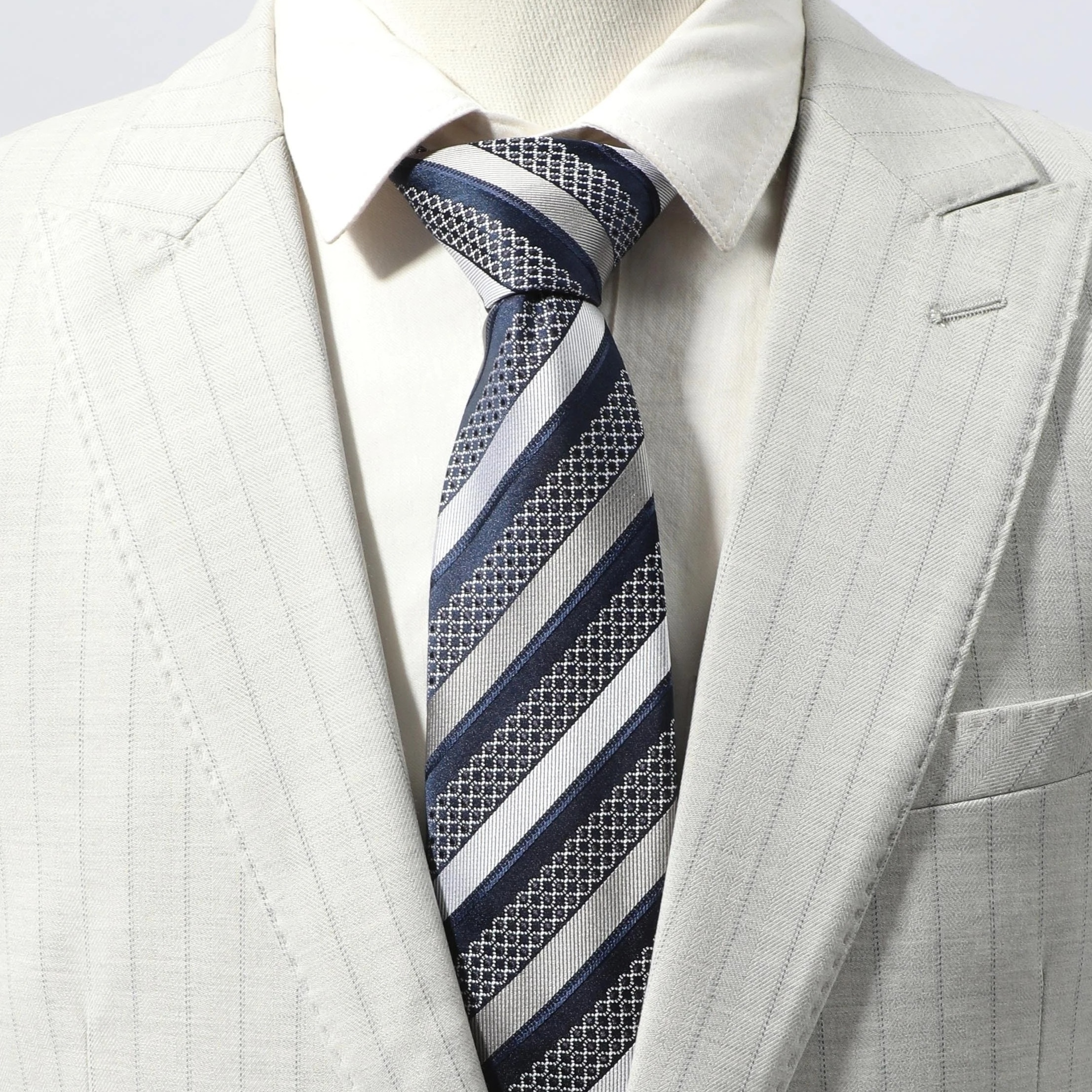 Men's Striped Thickened Tie for Business Versatility