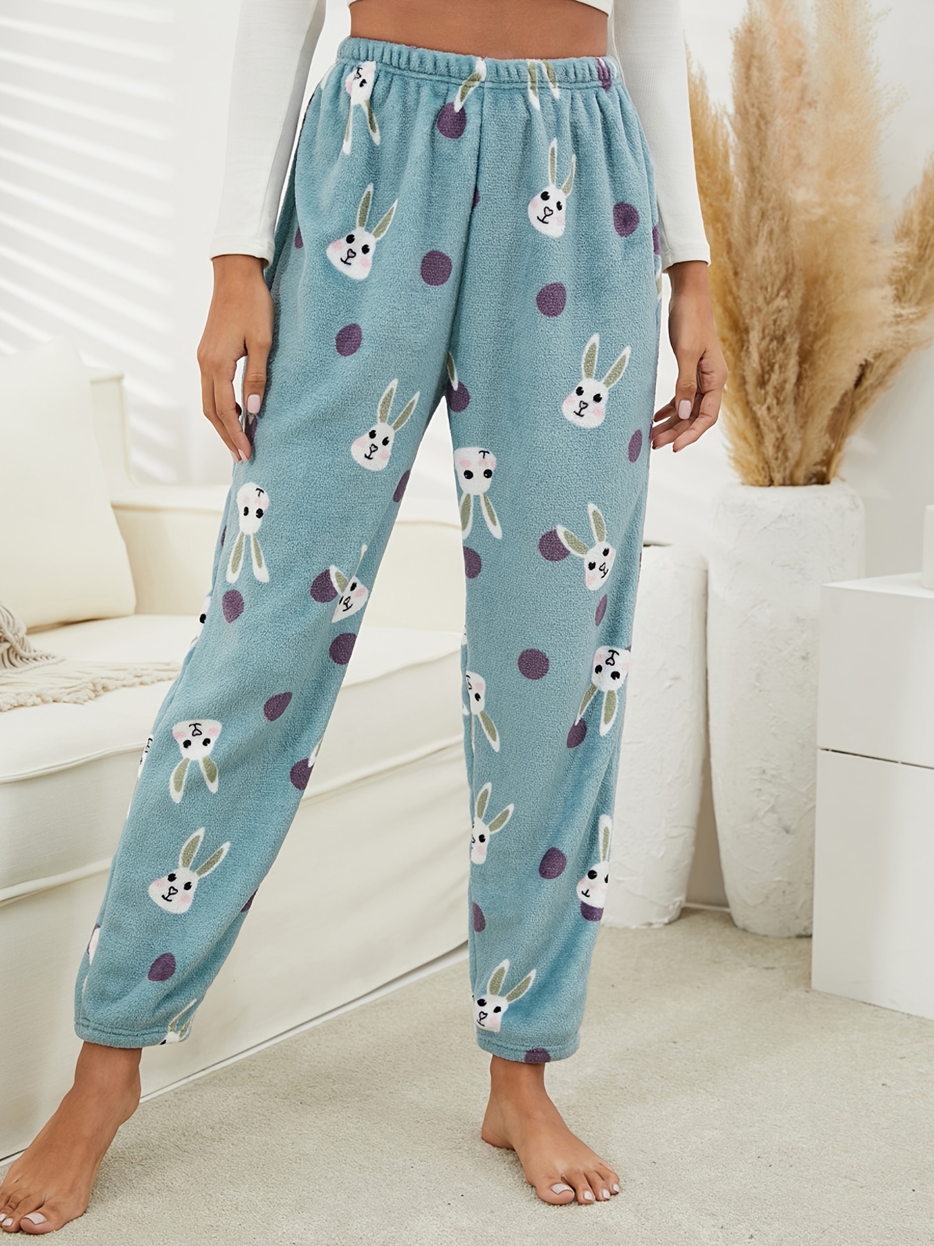 Women Fuzzy Plush Pajama Pants Sleepwear Snowflakes Holiday Print